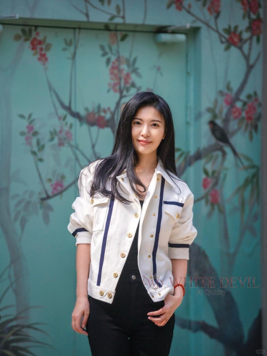 하얀악마 이미테이션 샤넬 자켓 (1).jpg