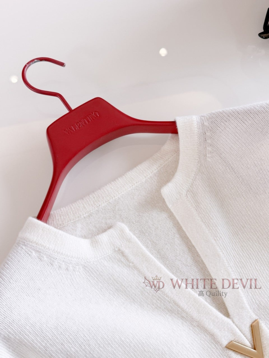 하얀악마 이미테이션 발렌티노 니트 (17).jpg