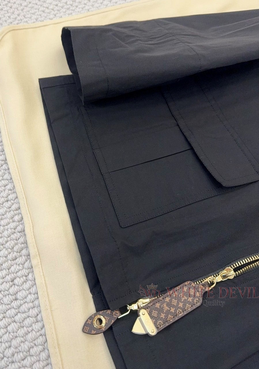 하얀악마 이미테이션 루이 점퍼 (18).jpg