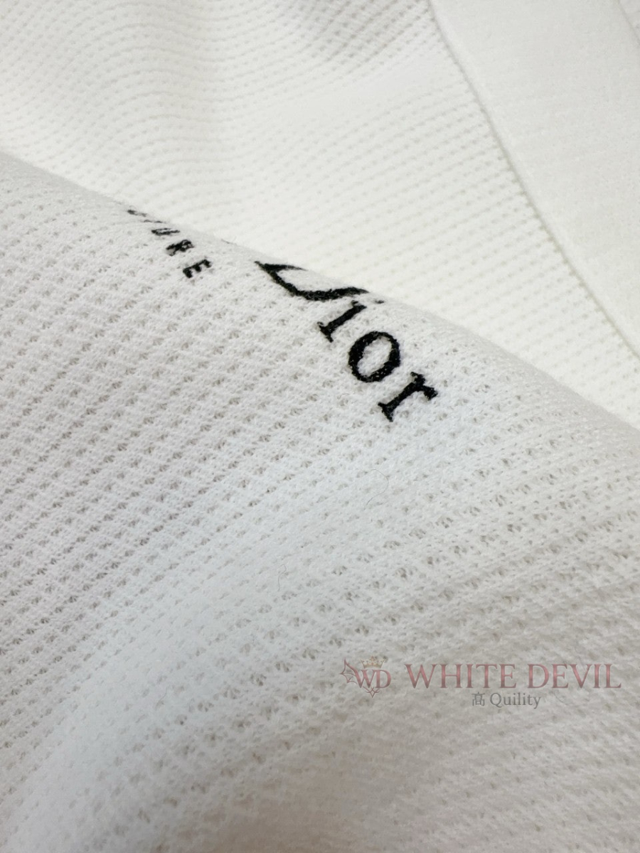 하얀악마 이미테이션 디올 니트 (17).jpg