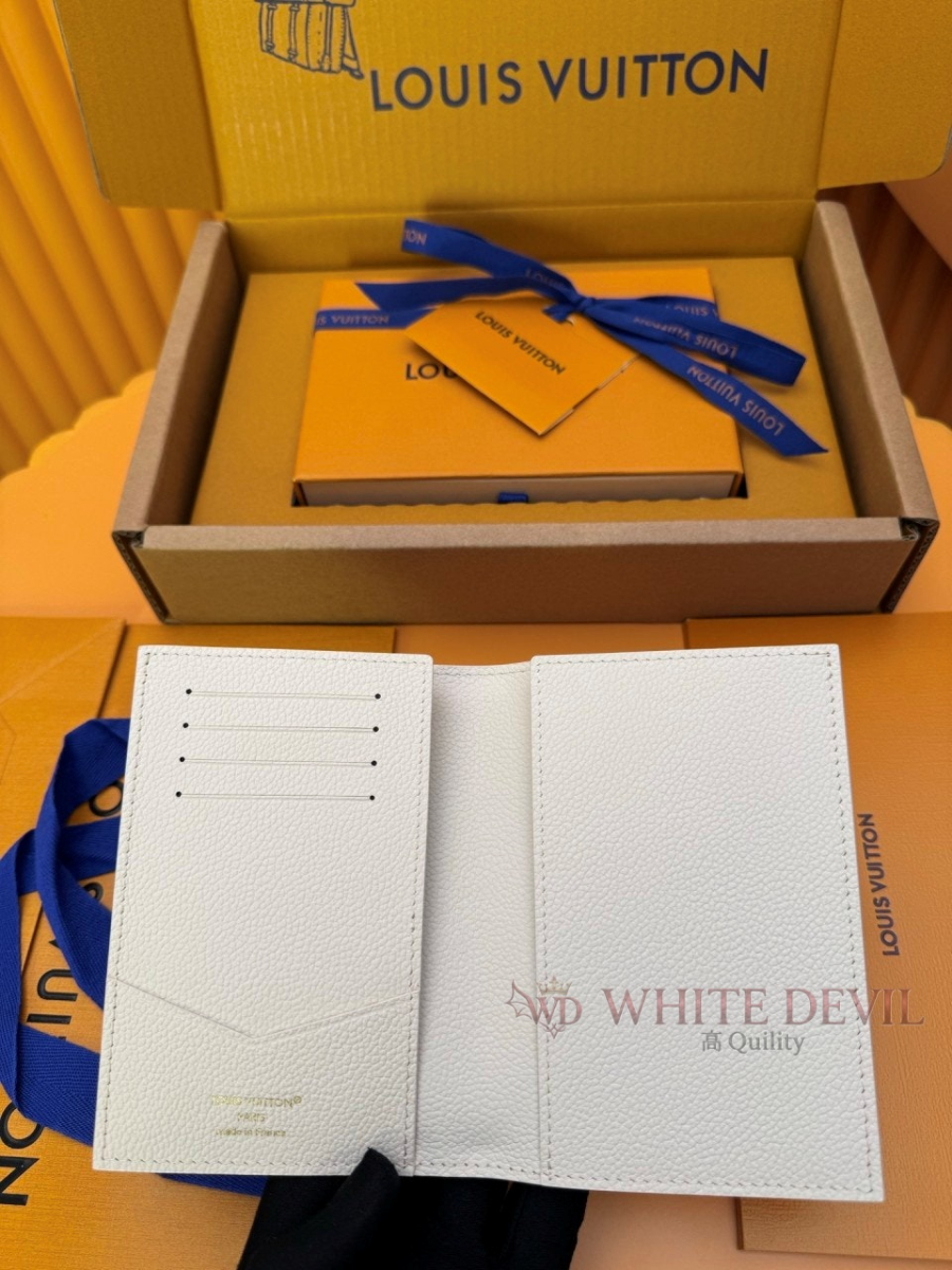 하얀악마 이미테이션 루이 지갑 (4).jpg