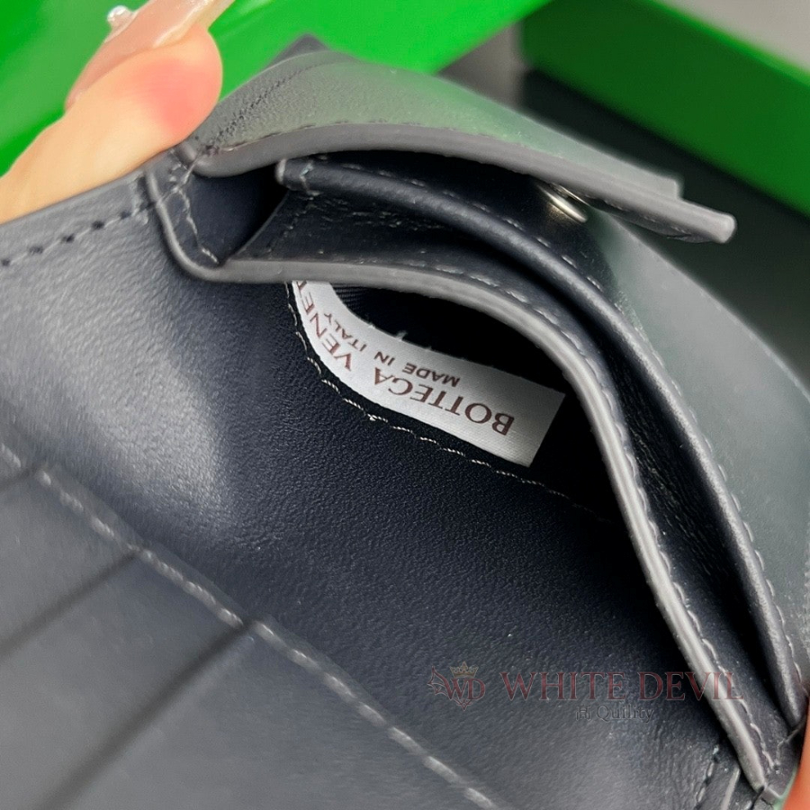 하얀악마 이미테이션 보테가 지갑 (9).jpg