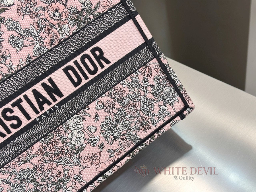 하얀악마 레플리카 디올 북토트백 (14).jpg