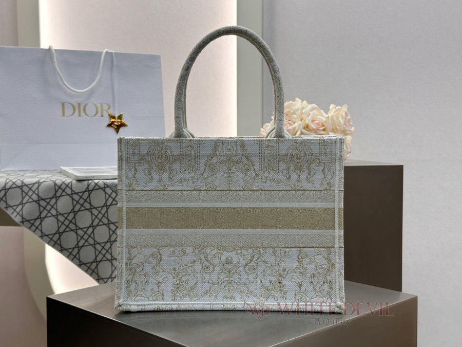 하얀악마 레플리카 디올 북토트백 (5).jpg