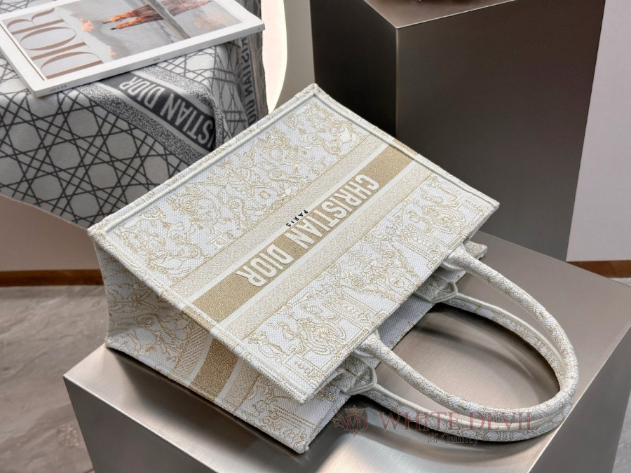 하얀악마 레플리카 디올 북토트백 (6).jpg