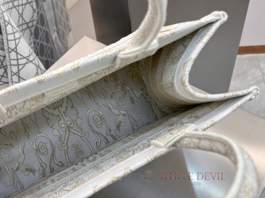 하얀악마 레플리카 디올 북토트백 (10).jpg