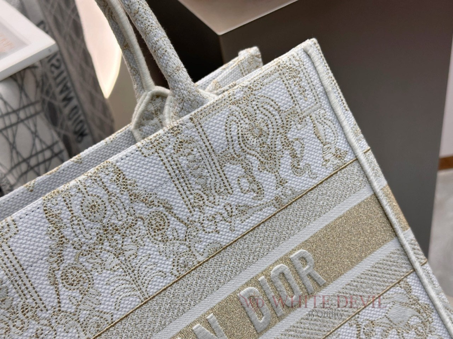 하얀악마 레플리카 디올 북토트백 (15).jpg