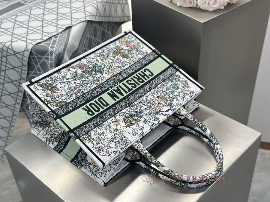 하얀악마 레플리카 디올 북토트백 (7).jpg