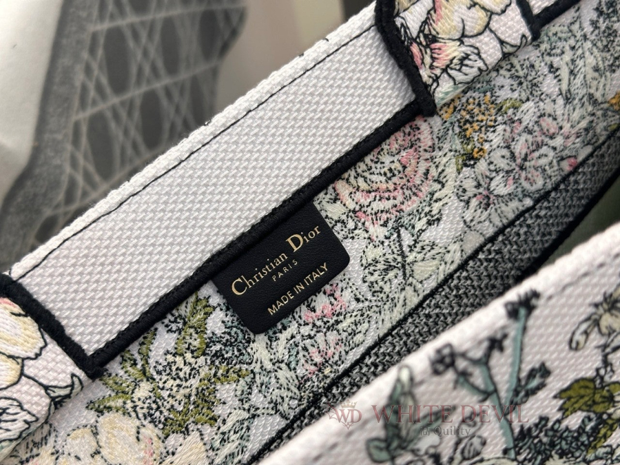 하얀악마 레플리카 디올 북토트백 (16).jpg