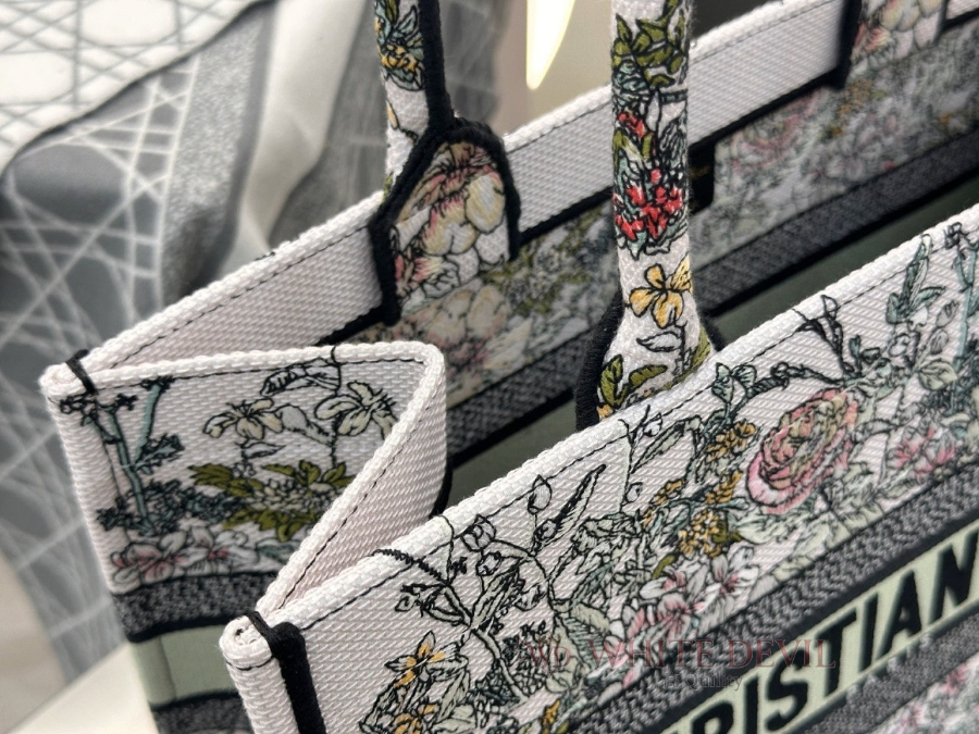 하얀악마 레플리카 디올 북토트백 (15).jpg