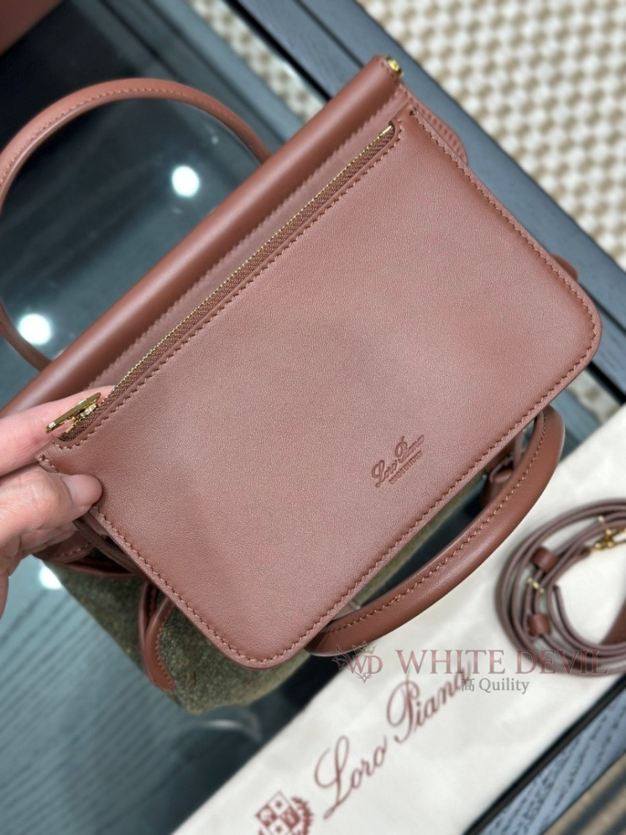 하얀악마 레플리카 로로 룸백 (7).jpg