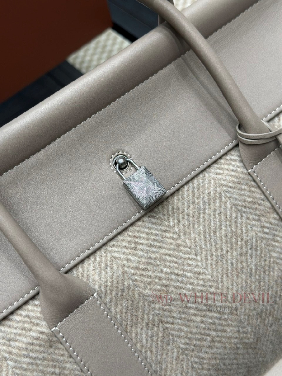 하얀악마 레플리카 로로 룸백 (4).jpg