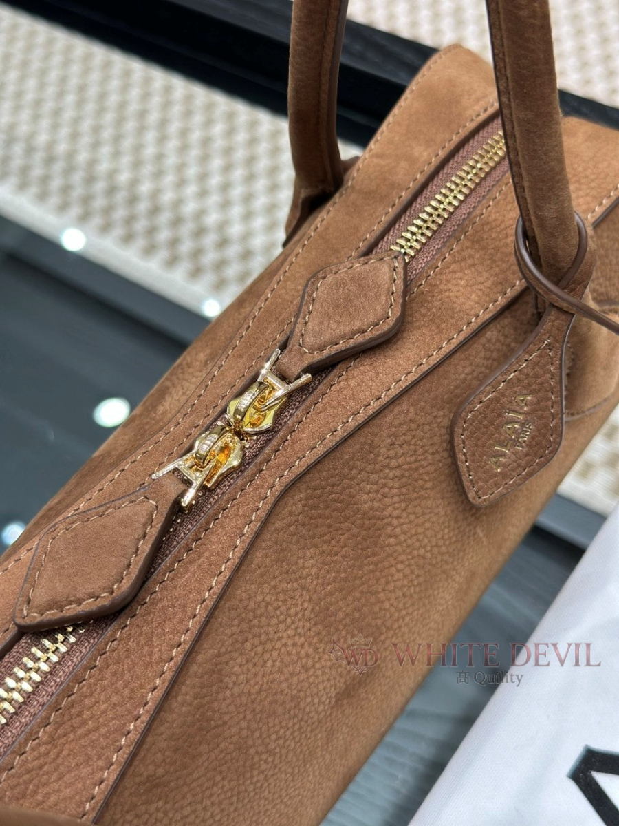 하얀악마 레플리카 알라이아 르테켈 (5).jpg