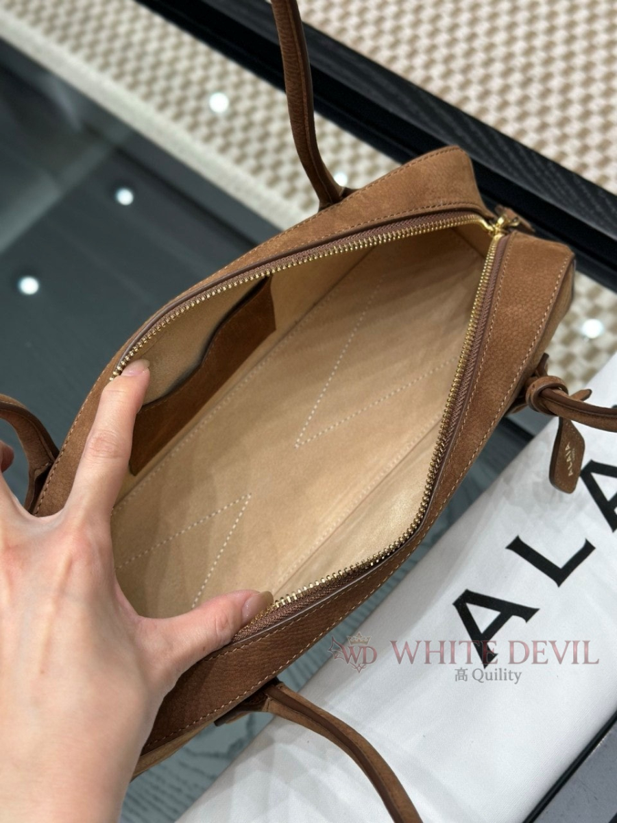 하얀악마 레플리카 알라이아 르테켈 (7).jpg