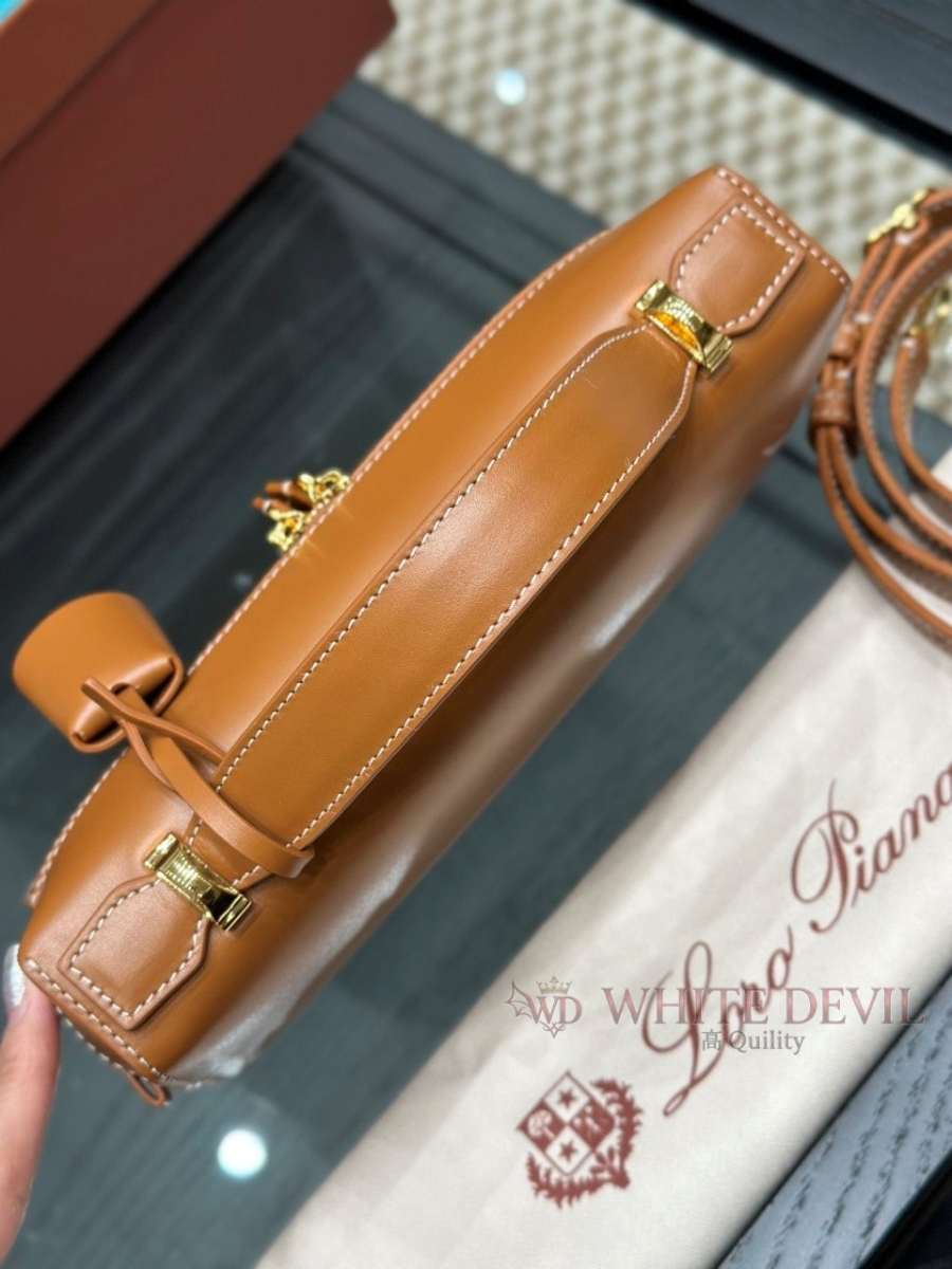 하얀악마 레플리카 로로 엑스트라 포켓 (4).jpg