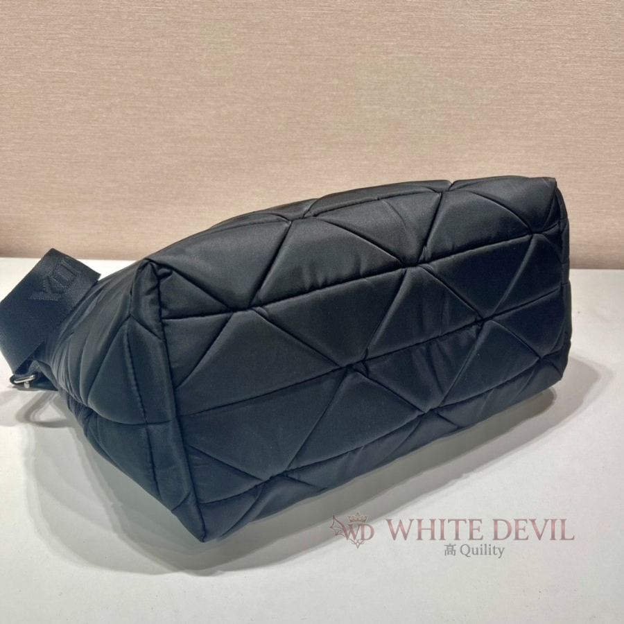 하얀악마 레플리카 프라다 가방 (5).jpg