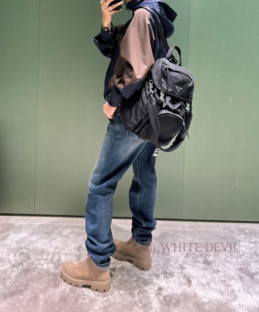 하얀악마 레플리카 프라다 백팩 (1).jpg