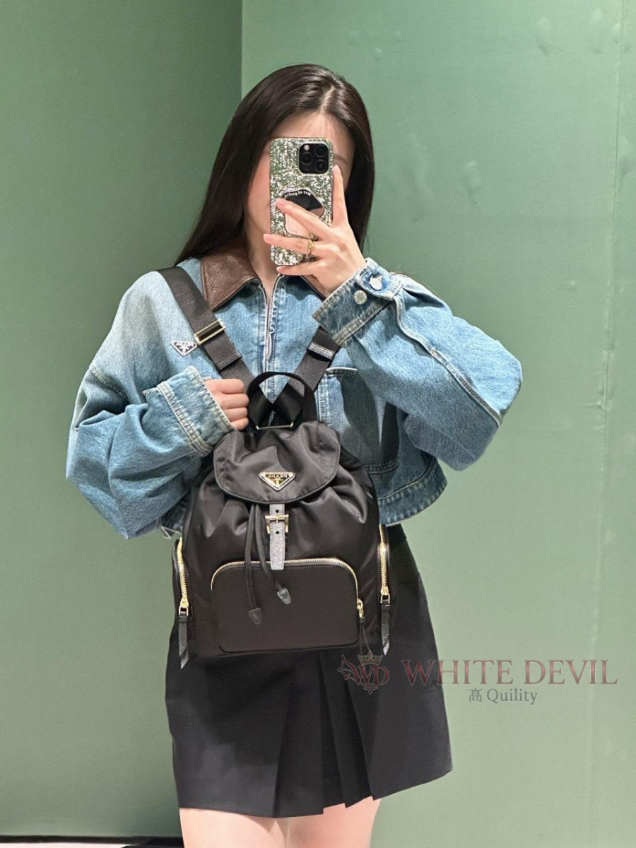 하얀악마 레플리카 프라다 백팩 (2).jpg