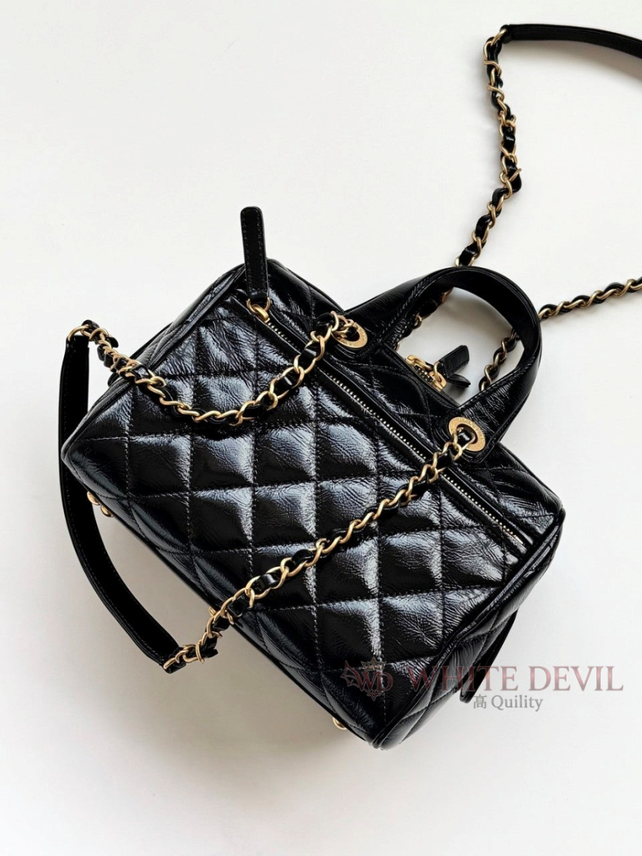 하얀악마 레플리카 샤넬 볼링백 (7).jpg