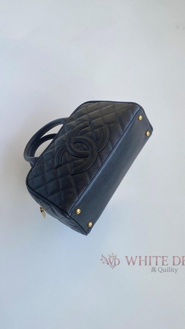 하얀악마 레플리카 샤넬 볼링백 (8).jpg