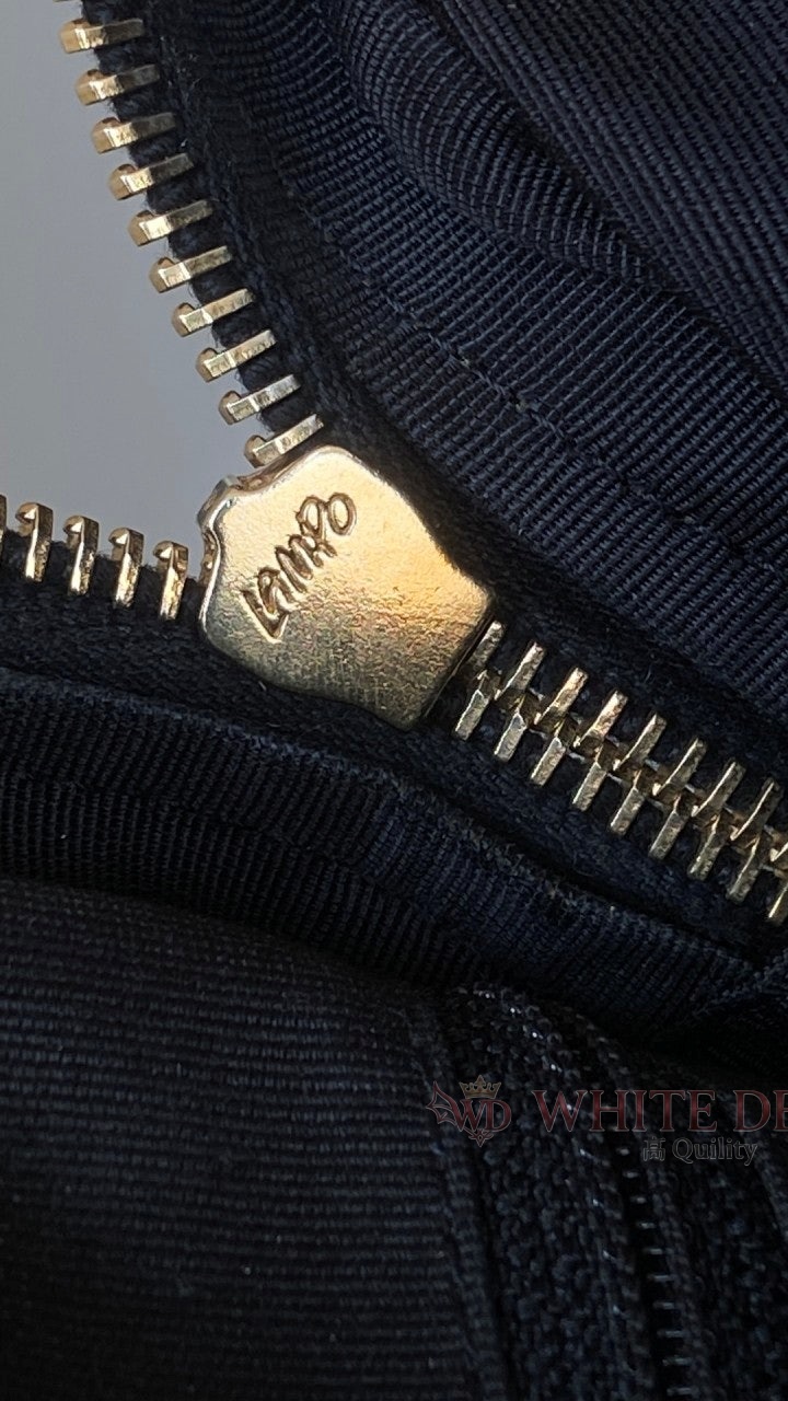 하얀악마 레플리카 샤넬 볼링백 (16).jpg