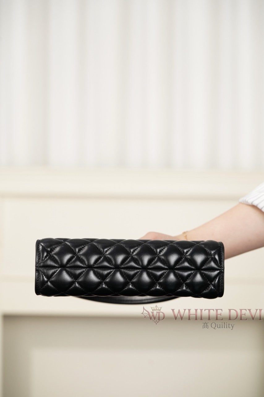 하얀악마 레플리카 샤넬 호보백 (10).jpg