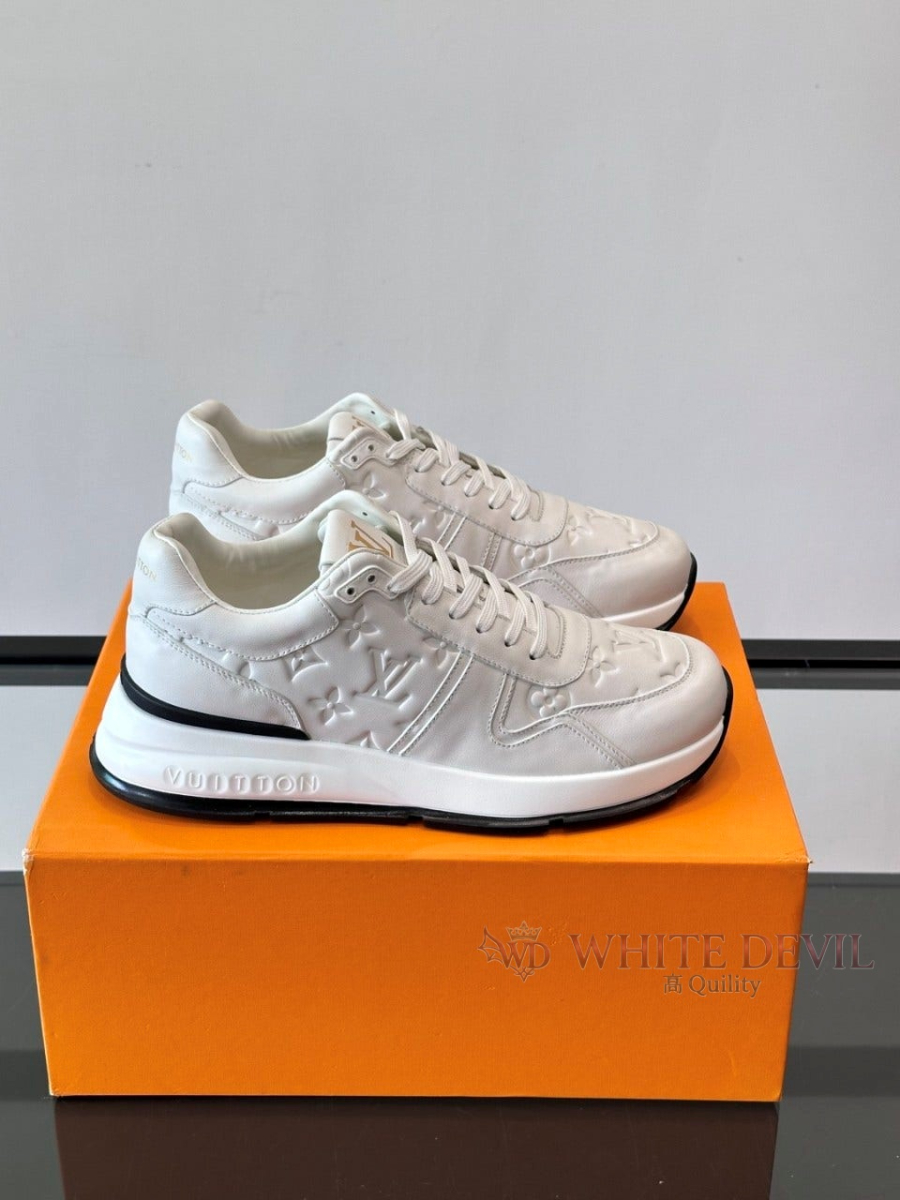 하얀악마 이미테이션 루이비통 운동화 (7).jpg