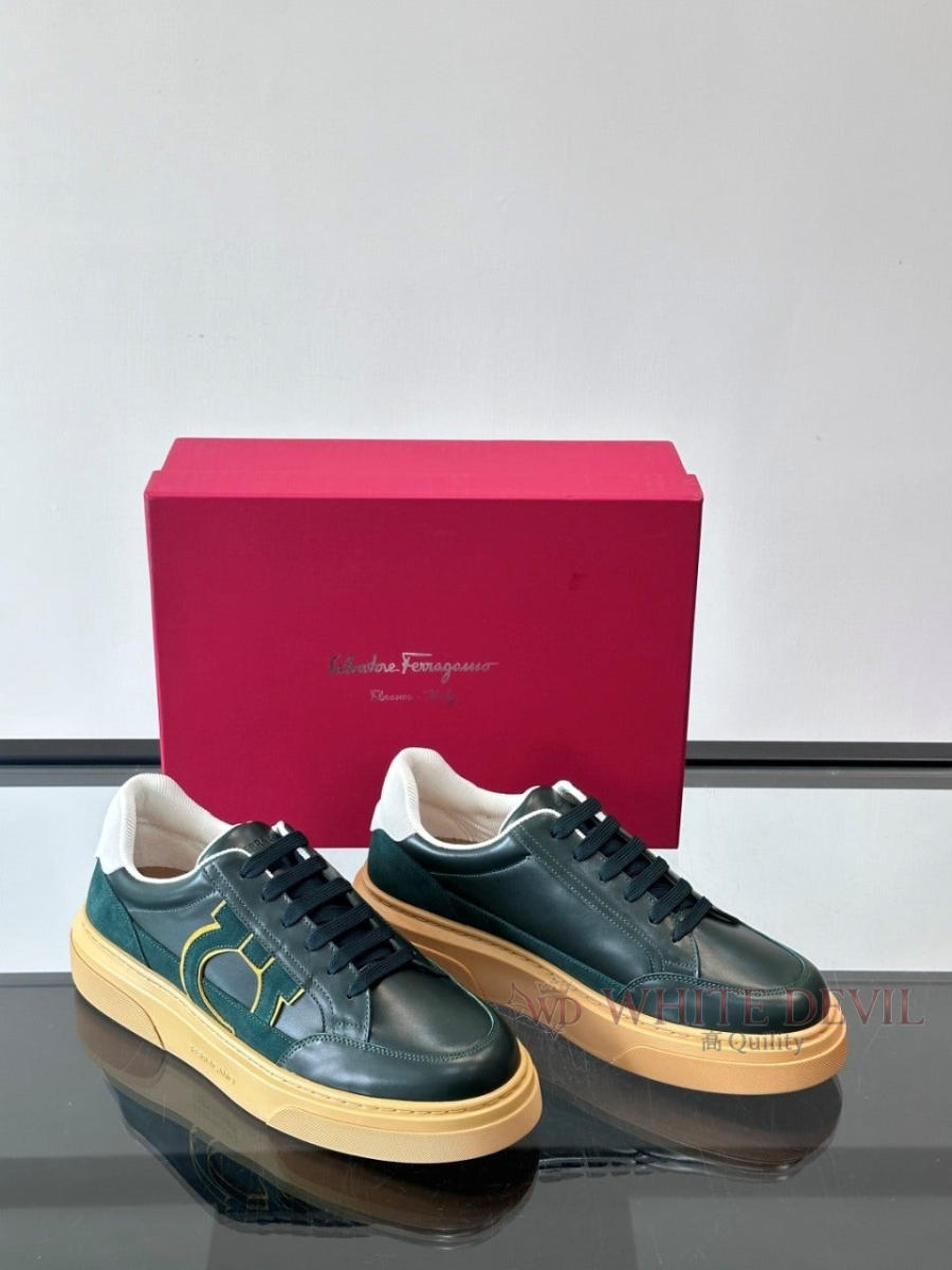 하얀악마 이미테이션 페라가모 운동화 (4).jpg