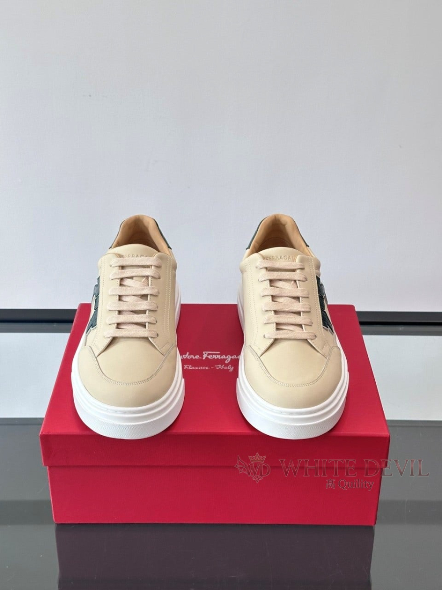 하얀악마 이미테이션 페라가모 운동화 (8).jpg