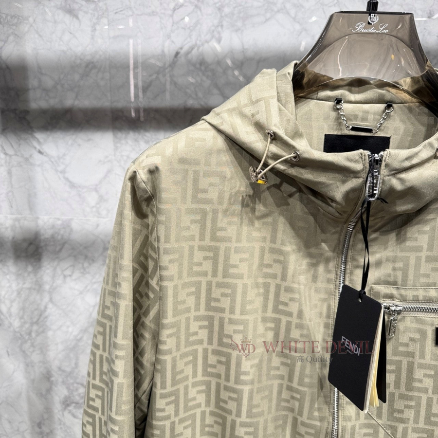 하얀악마 레플리카 펜디 자켓 (6).jpg