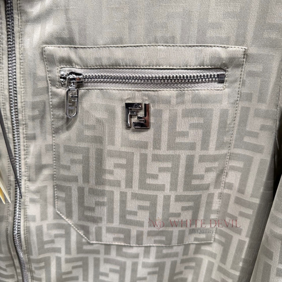 하얀악마 레플리카 펜디 자켓 (9).jpg