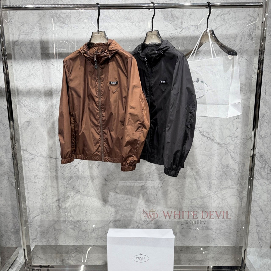 하얀악마 레플리카 프라다 자켓 (1).jpg