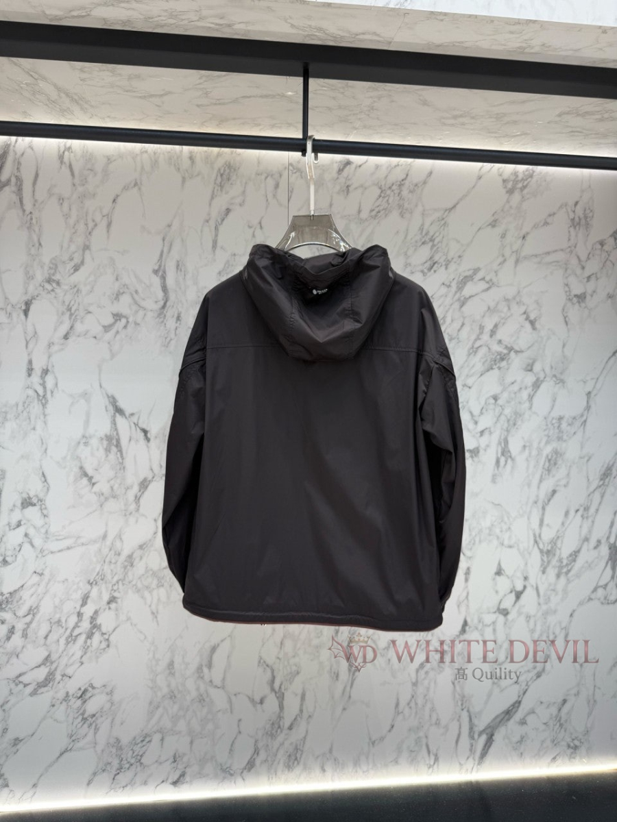 하얀악마 레플리카 프라다 자켓 (5).jpg