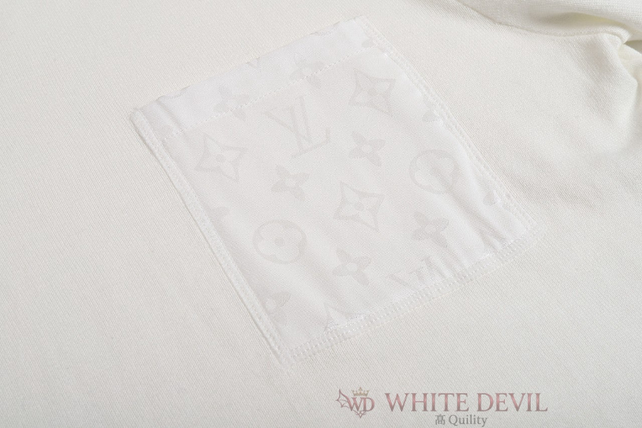 하얀악마 레플리카 루이 반팔 (9).jpg