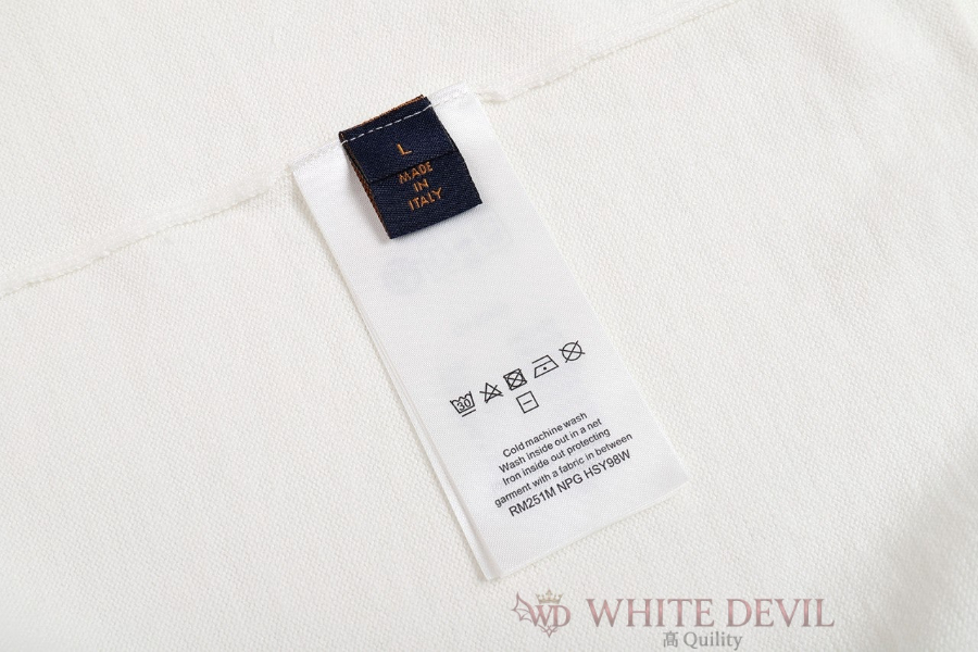 하얀악마 레플리카 루이 반팔 (12).jpg