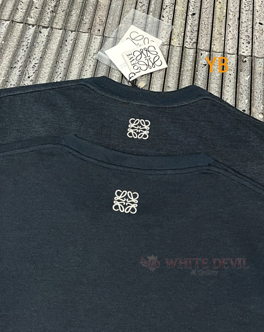 하얀악마 레플리카 로에베 반팔 (7).jpg