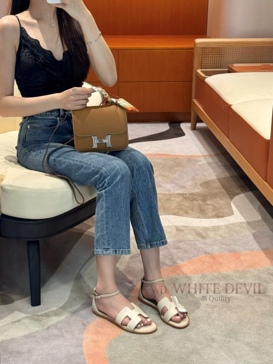 하얀악마 에르 산토리니 (1).jpg