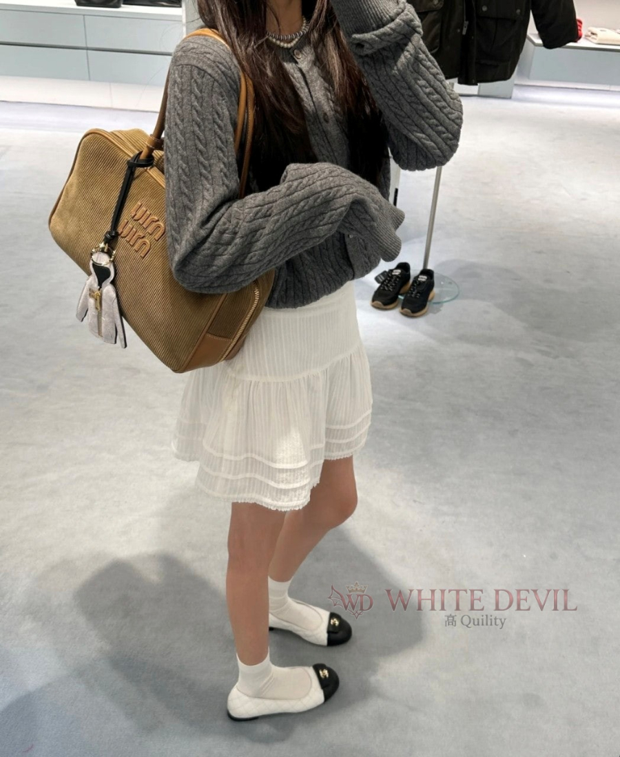 하얀악마 샤넬 플랫슈즈 (1).jpg