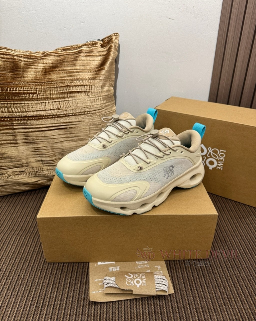 하얀악마 로에베 운동화 (7).jpg