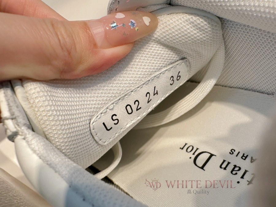 하얀악마 디올 운동화 (17).jpg
