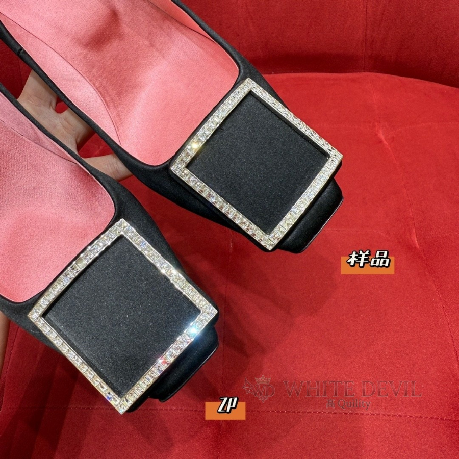 하얀악마 로저비비에 구두 (6).jpg