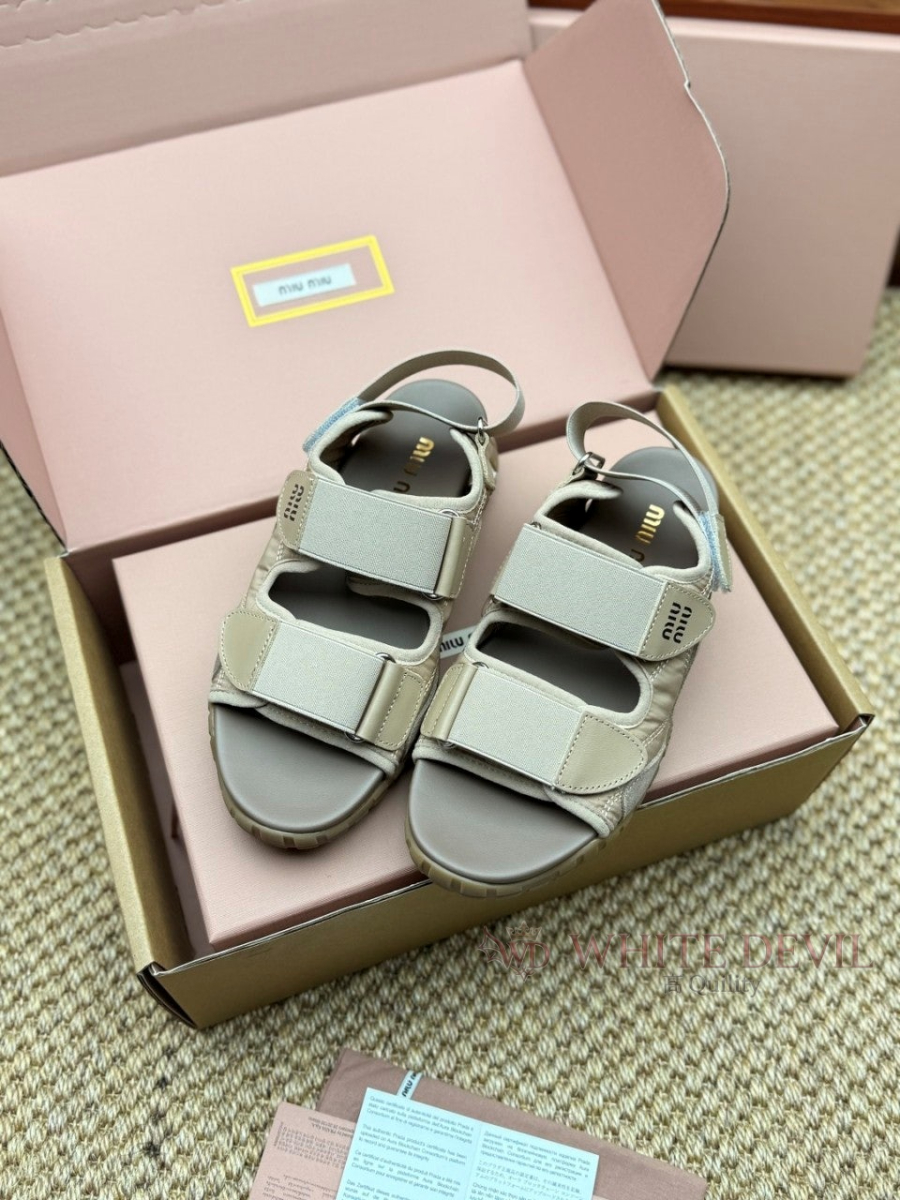 하얀악마 레플리카 미우 샌들 (5).jpg