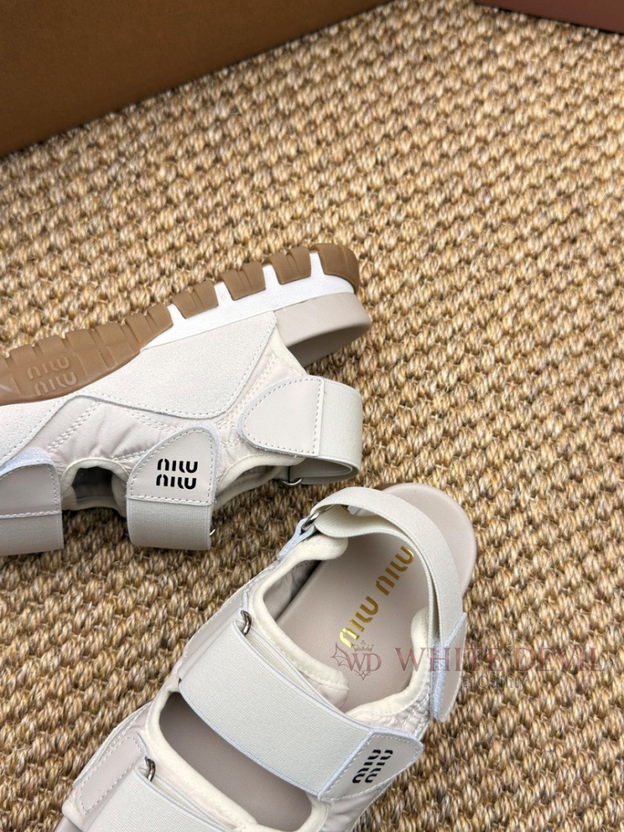 하얀악마 레플리카 미우 샌들 (11).jpg