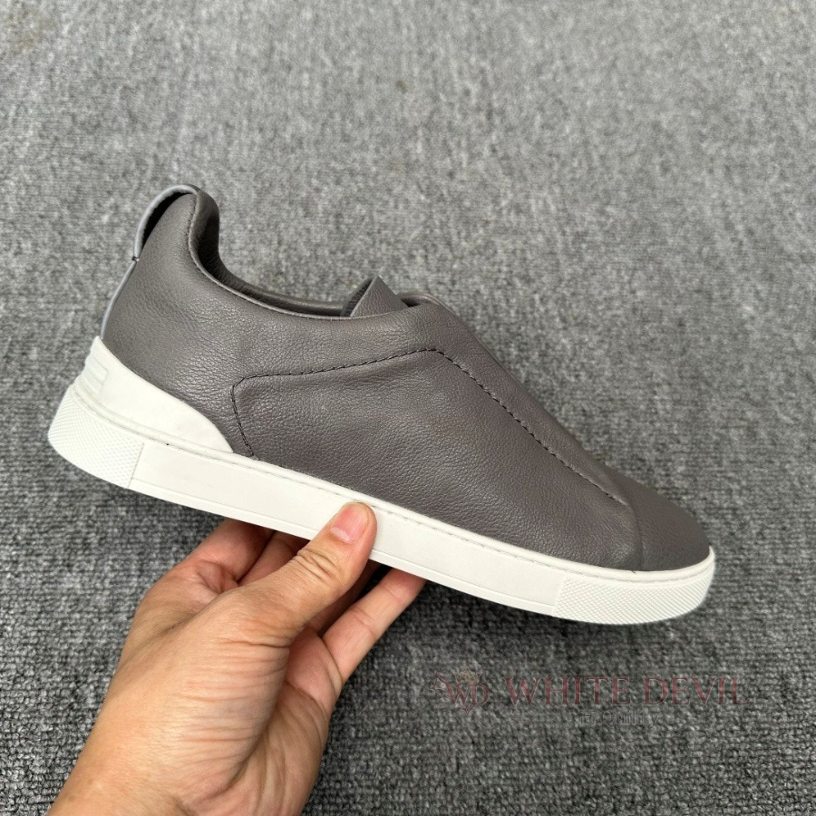 하얀악마 레플리카 제냐 운동화 (11).jpg