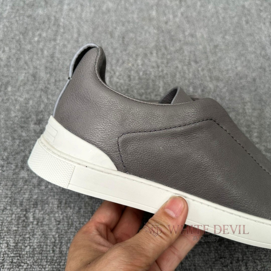 하얀악마 레플리카 제냐 운동화 (12).jpg