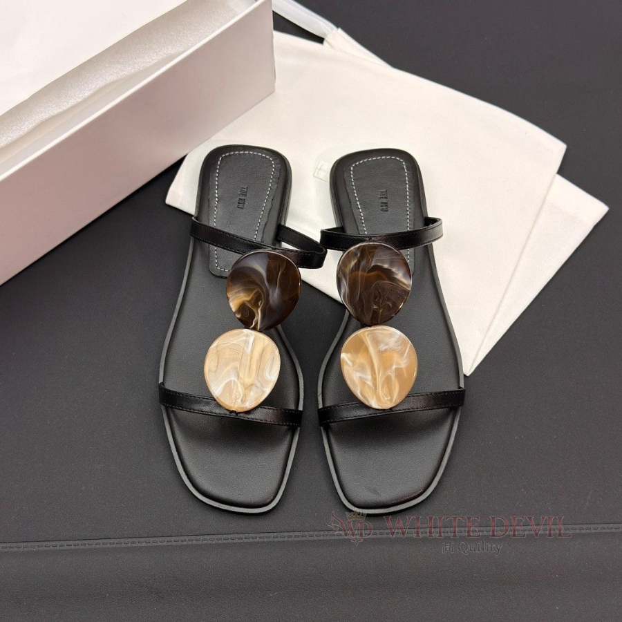 하얀악마 레플리카 더로우 슬리퍼 (4).jpg