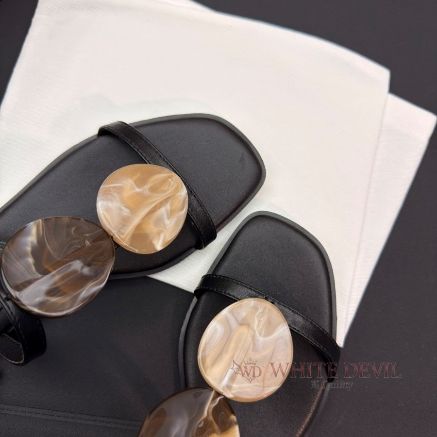 하얀악마 레플리카 더로우 슬리퍼 (10).jpg