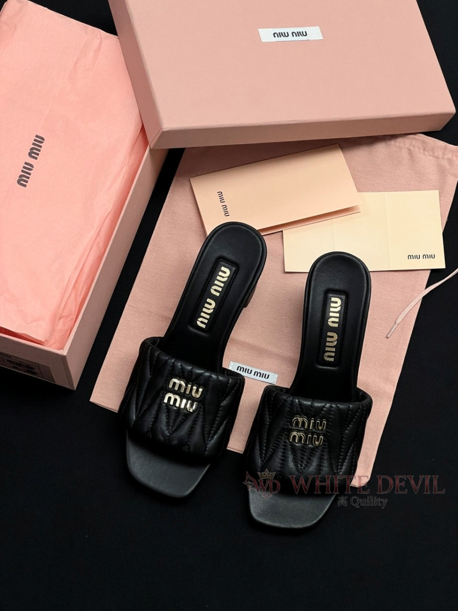 하얀악마 레플리카 미우 슬리퍼 (3).jpg