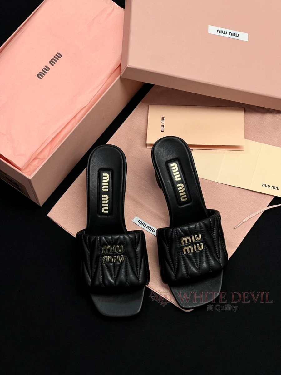 하얀악마 레플리카 미우 슬리퍼 (5).jpg