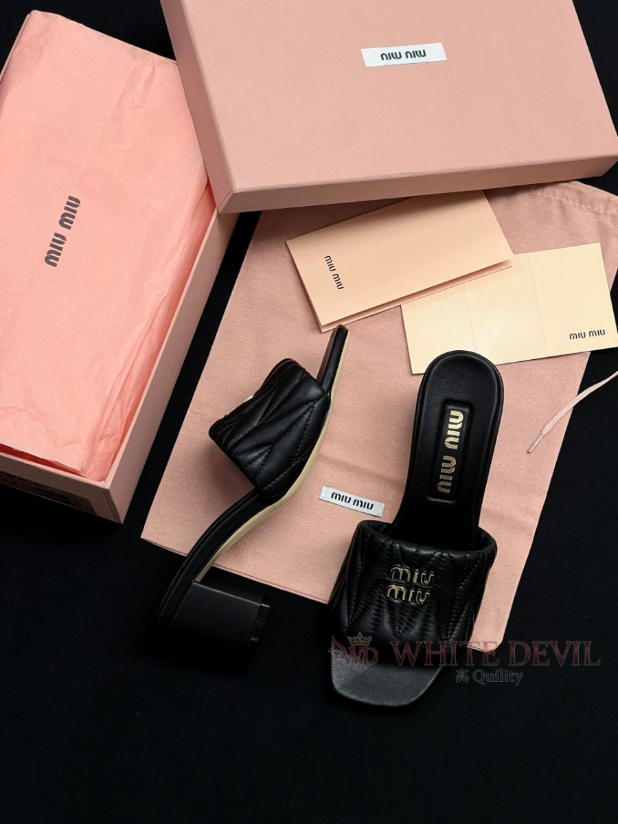 하얀악마 레플리카 미우 슬리퍼 (6).jpg